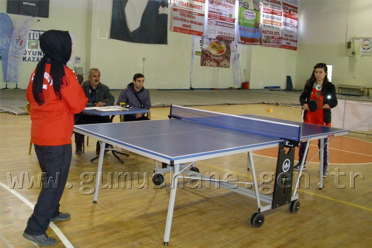 Okullar Arası Masa Tenisi Müsabakaları Yapıldı 4