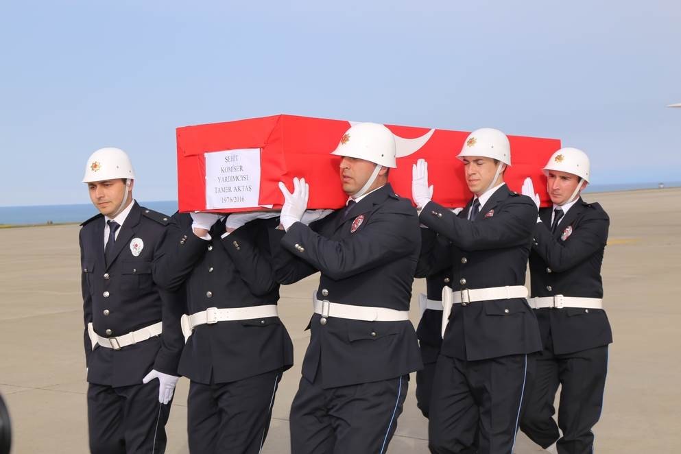 Şehit Komiserimiz Baba Ocağında 15