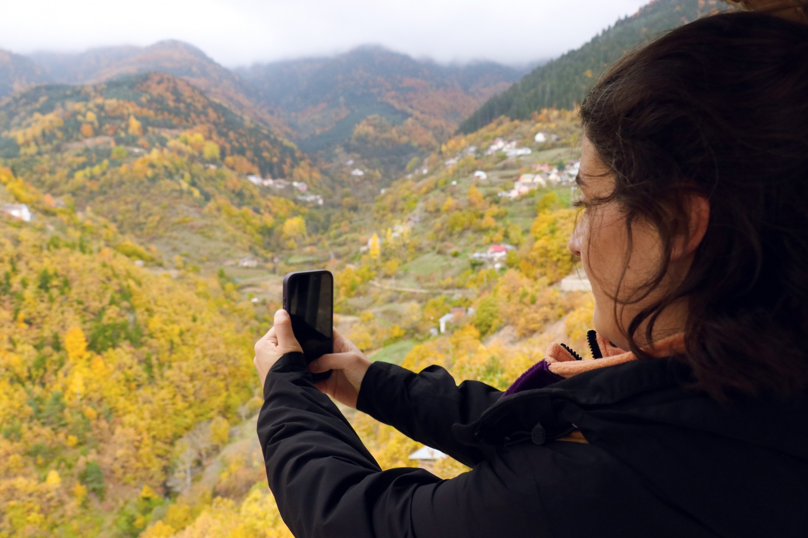 Gümüşhane'de sonbahar tüm ihtişamıyla devam ediyor 1