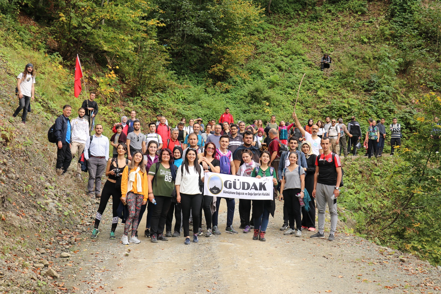 Gümüş şehir ‘Altın’ rengine büründü, dağcılar fırsatı kaçırmadı 49