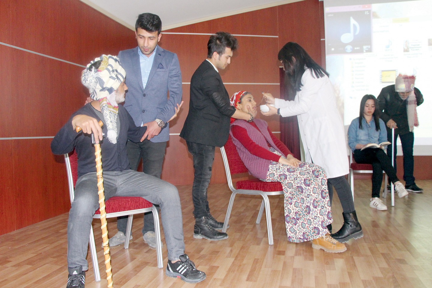 GÜ’de geniş kapsamlı Yaşlılar Haftası kutlaması 7