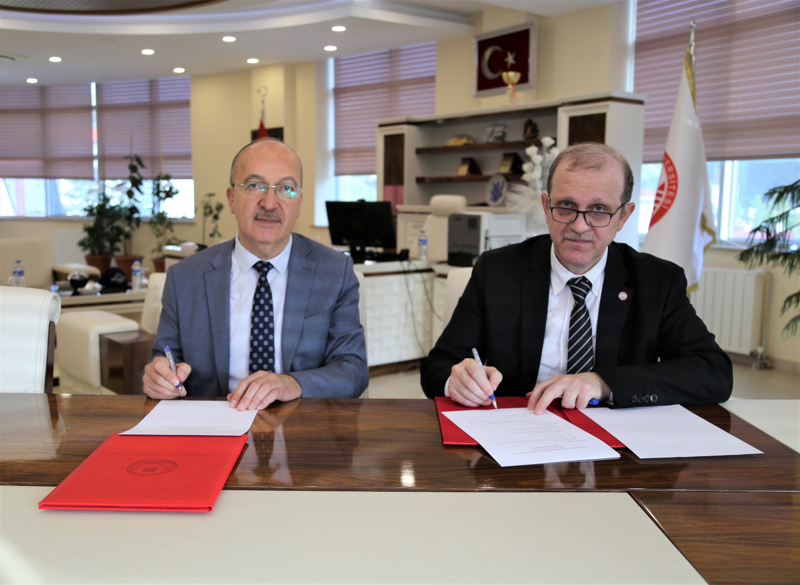 GÜ ile KTÜ arasında ihtisaslaşma alanında protokol imzalandı 1