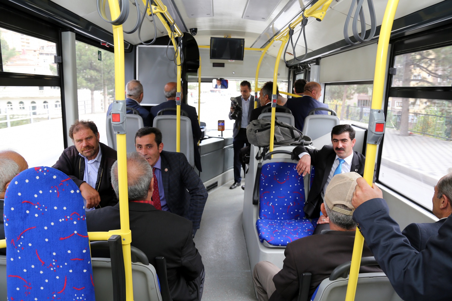 Gümüşhane'de Muhtarlar Gününde muhtar ofisi açılışı gerçekleştirildi 7