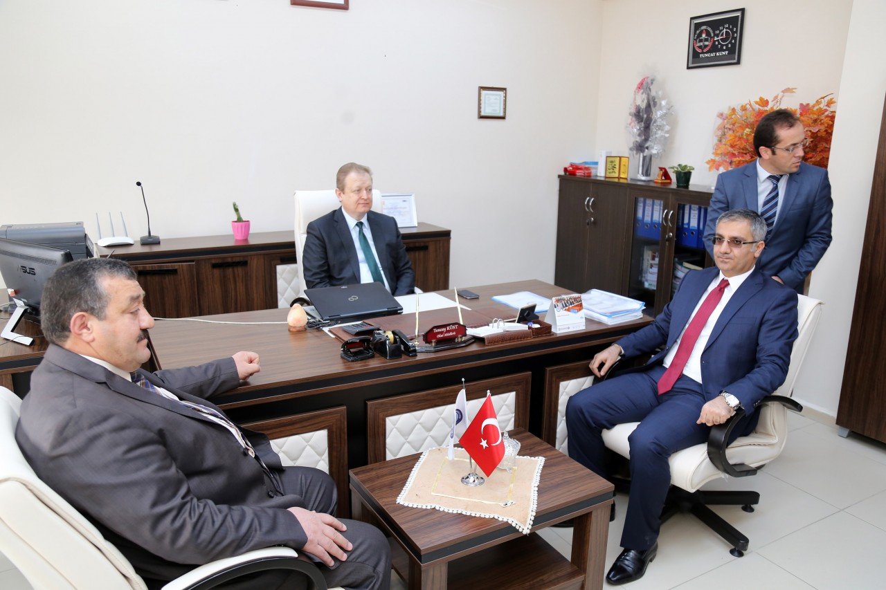 Vali Yavuz Kelkit’e çıkarma yaptı 2