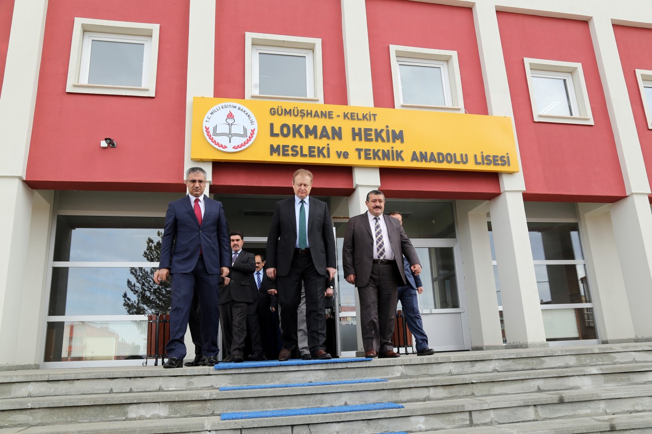 Vali Yavuz Kelkit’e çıkarma yaptı 3