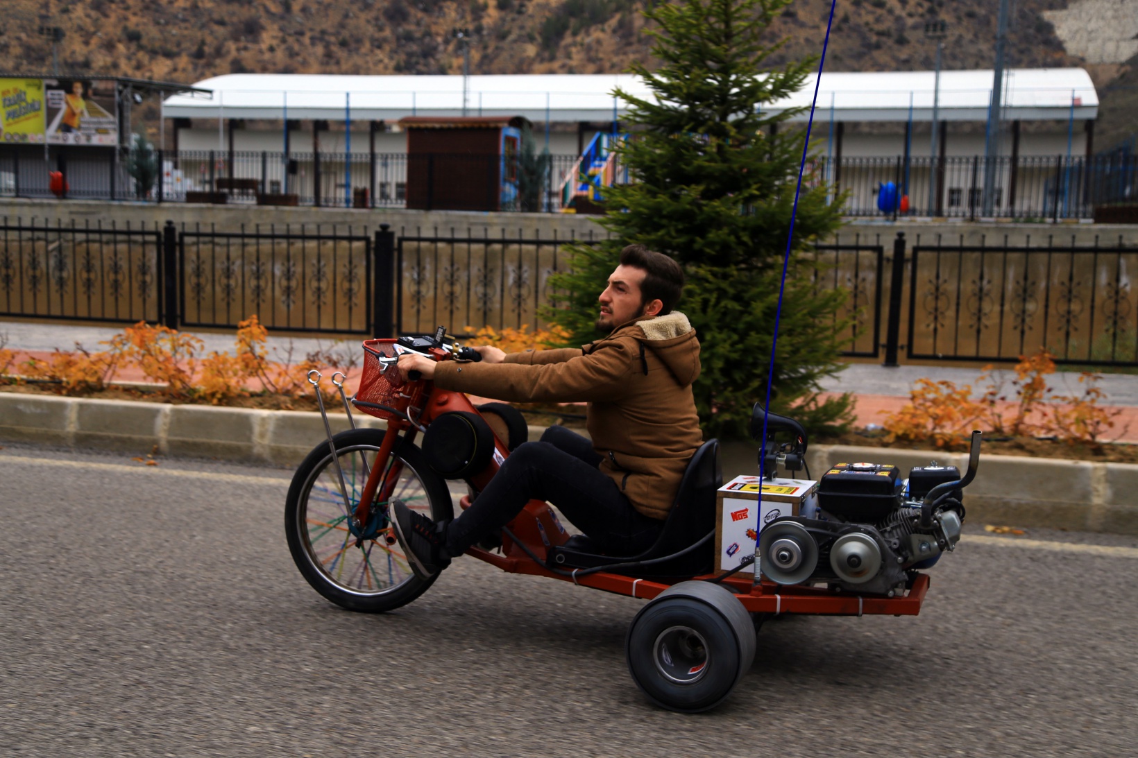 Drift yapmak için kendi araçlarını tasarladılar 6