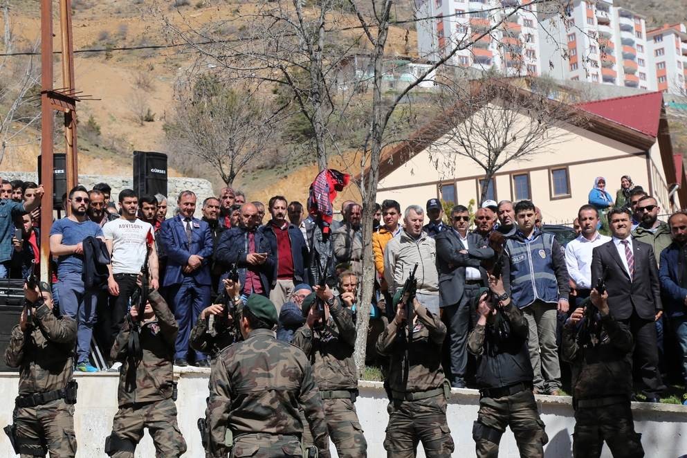 Gümüşhane Şehit Komiserini Uğurladı 40