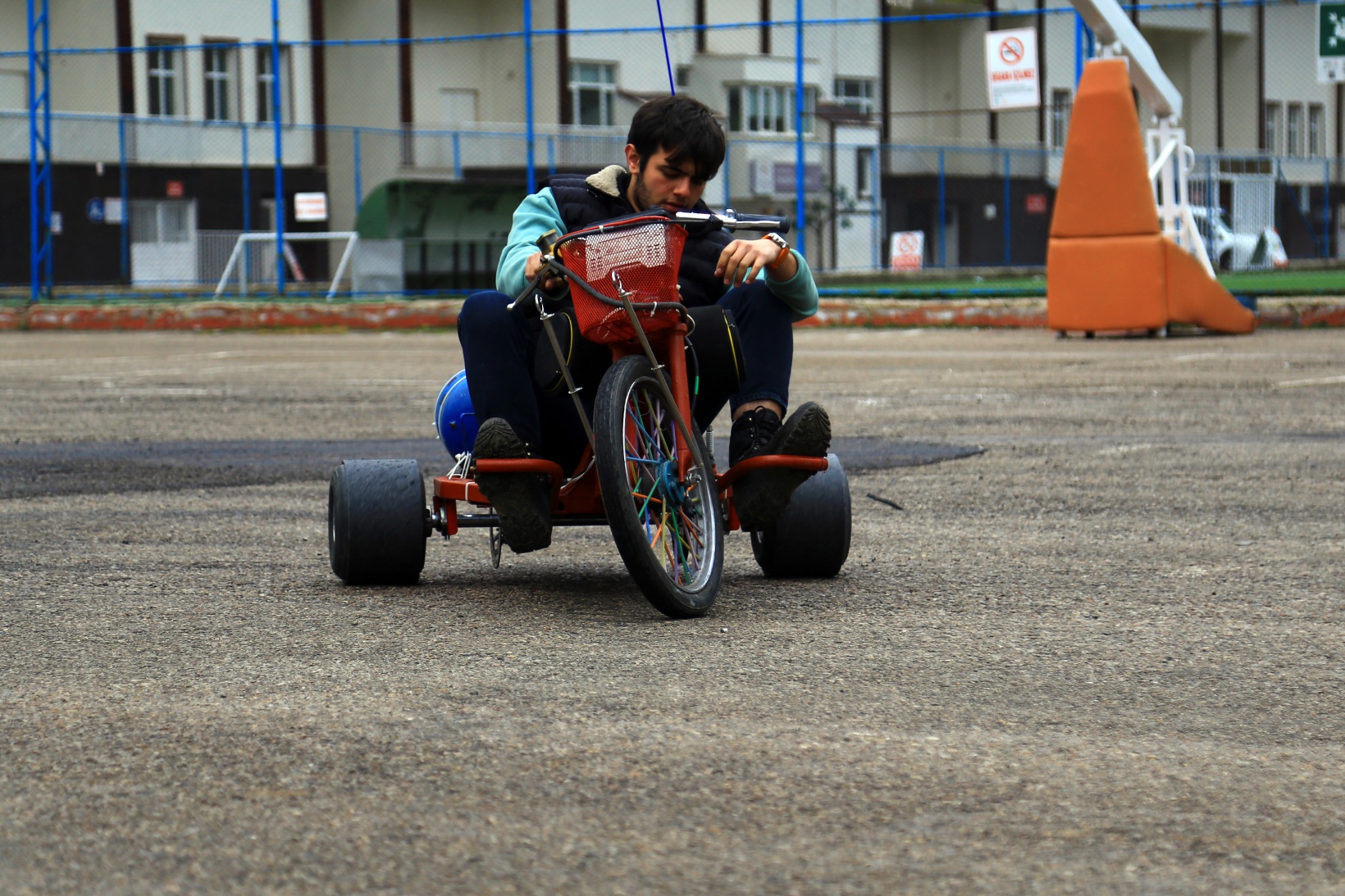 Drift yapmak için kendi araçlarını tasarladılar 3