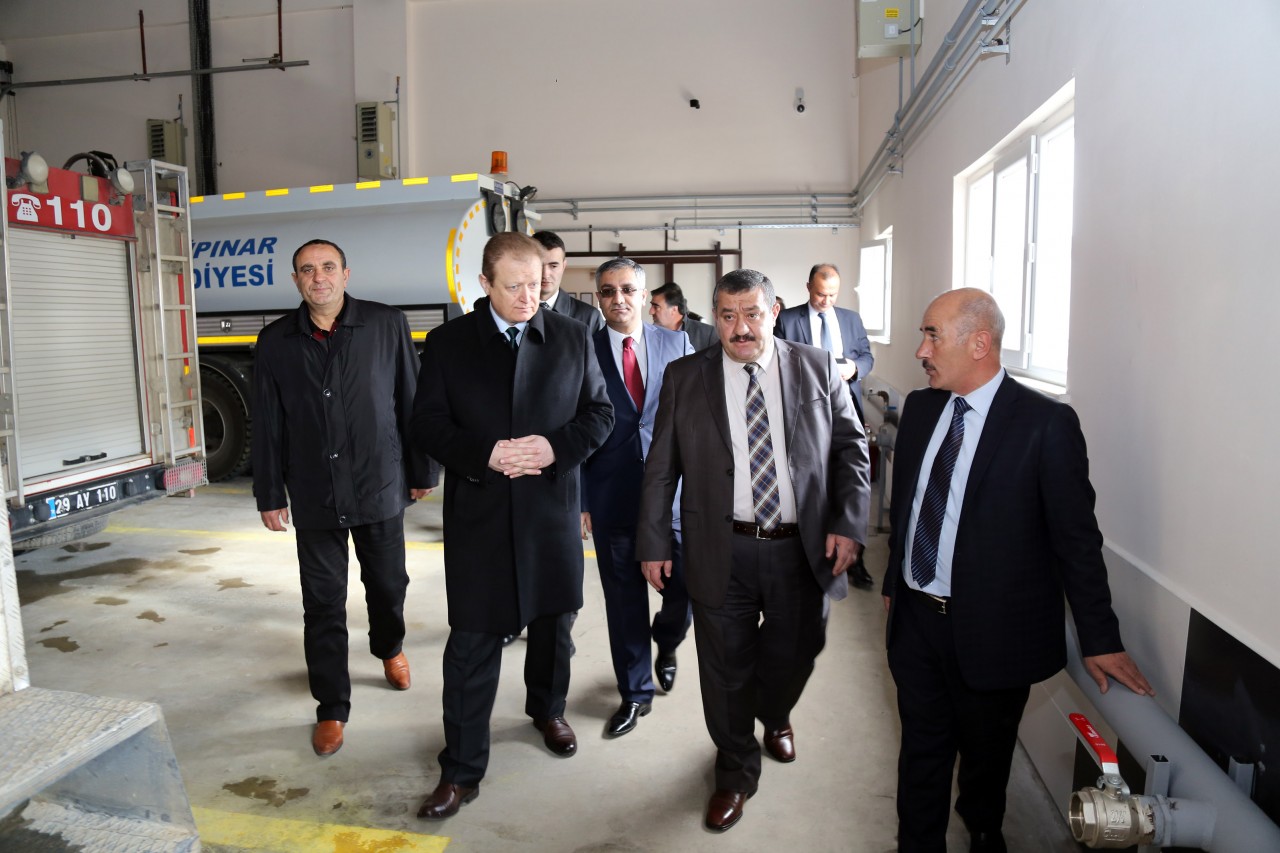 Vali Yavuz Kelkit’e çıkarma yaptı 16