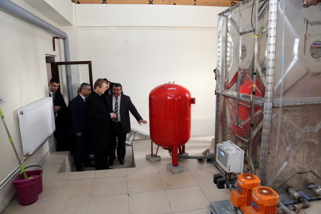 Vali Yavuz Kelkit’e çıkarma yaptı 17