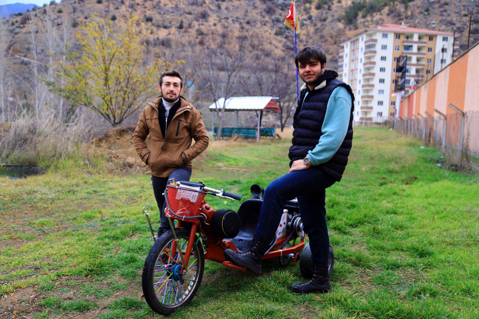 Drift yapmak için kendi araçlarını tasarladılar 1