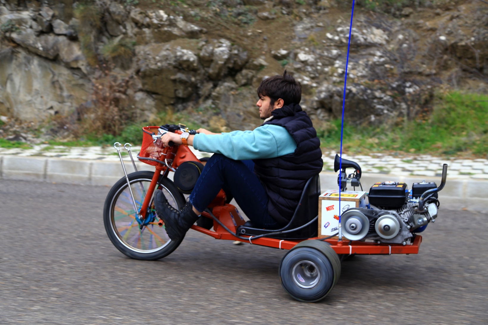 Drift yapmak için kendi araçlarını tasarladılar 10