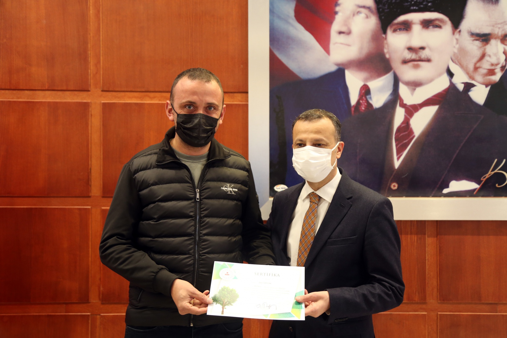 Muhtarlar sertifikalarını aldı 9