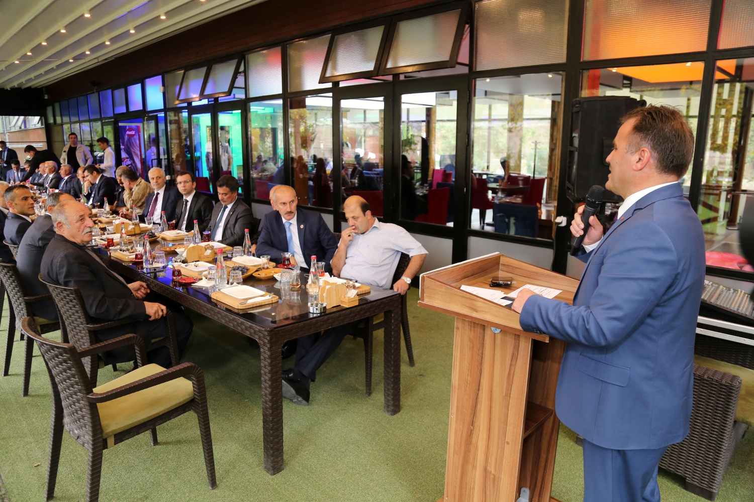 Gümüşhane’de muhtarlar yemekte buluştu 15