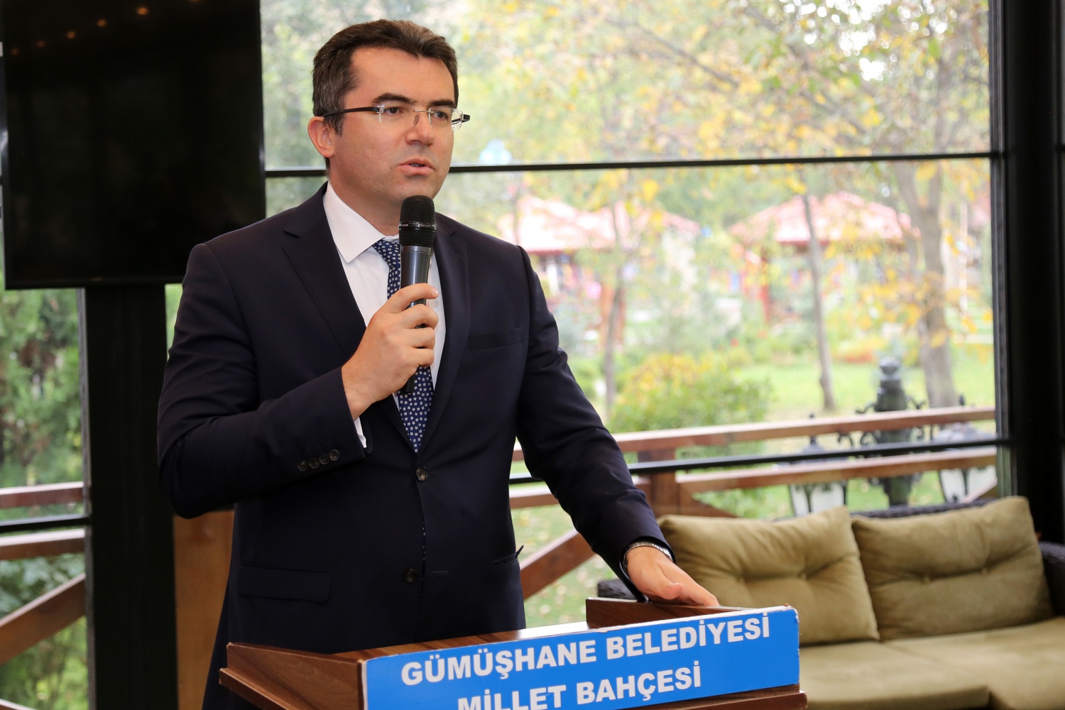 Gümüşhane’de muhtarlar yemekte buluştu 17