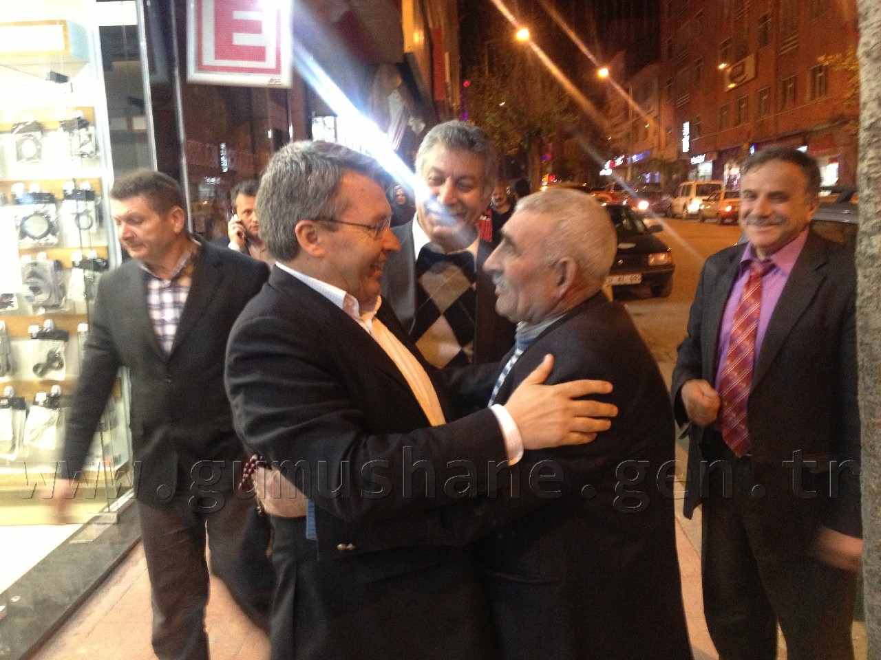 Üstün'ün İl Merkezindeki Yoğun Temposu 7