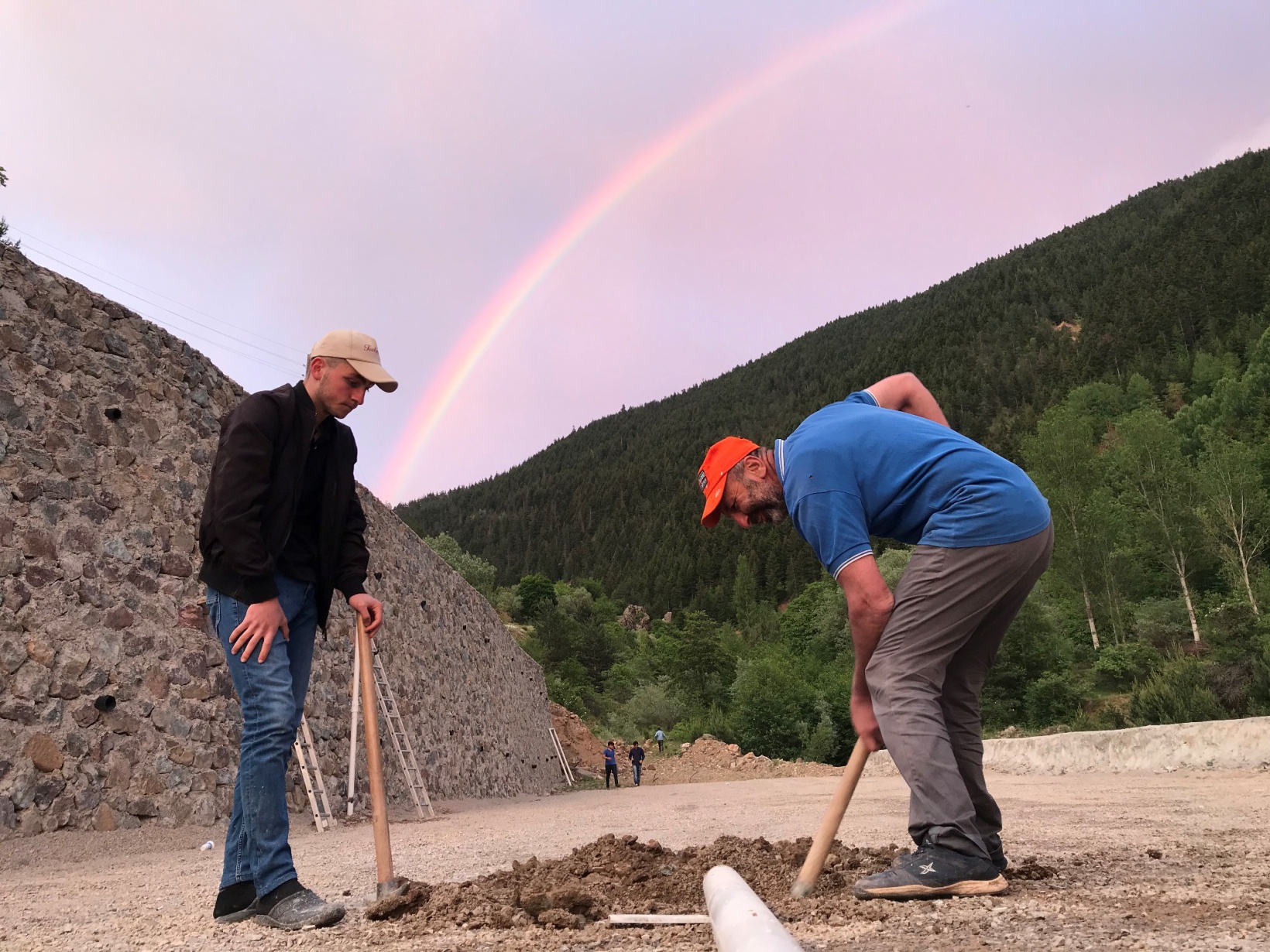 Devlet destek verdi, kendi spor tesislerini kendileri yaptılar 1