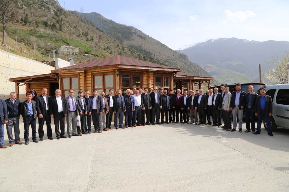 Vali Yavuz Kürtün’de 3