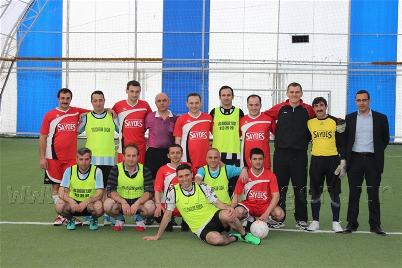 14 Mart Tıp Bayramı Futbol Turnuvası Başladı  3