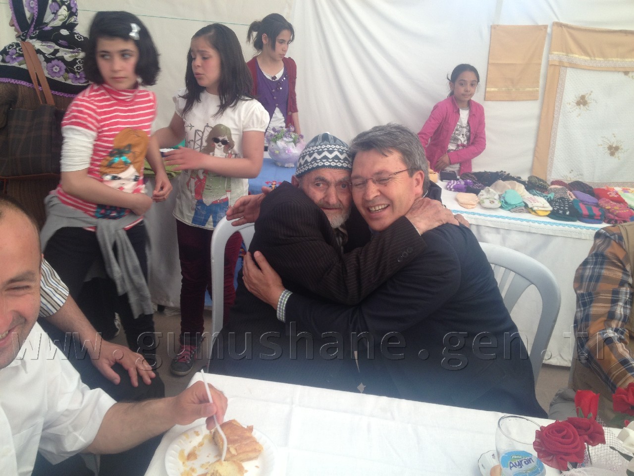 Üstün'ün İl Merkezindeki Yoğun Temposu 10