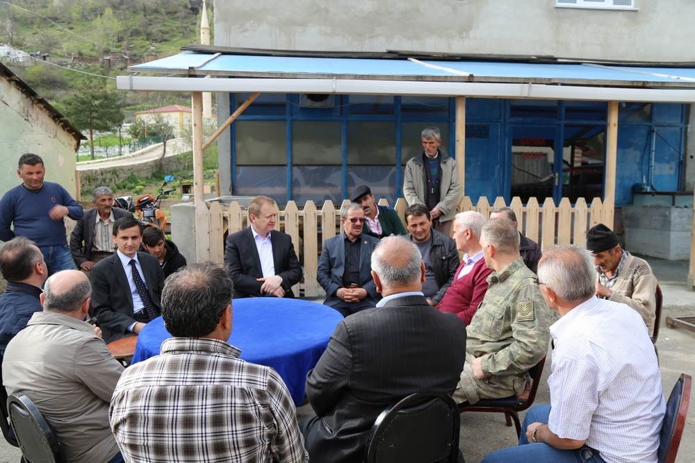 Vali Yavuz Kürtün’de 11