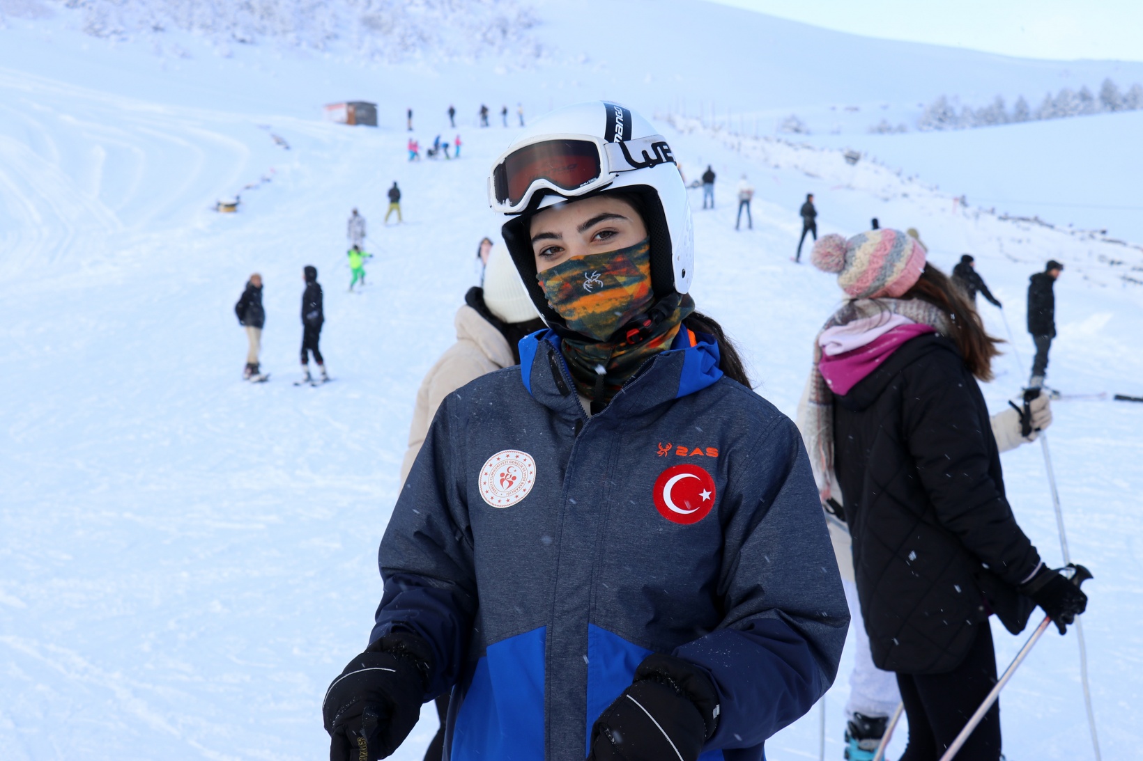 Zigana’da kar kalınlığı 1 metreye yaklaştı 12