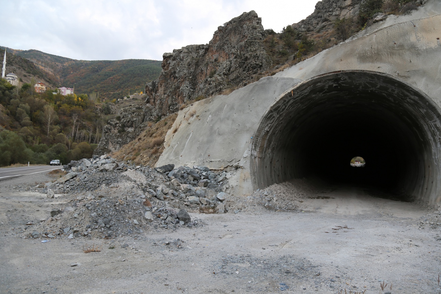 Gümüşhane’de ki bu tünel ‘Bolu Tüneli’ olma yolunda hızla ilerliyor 13