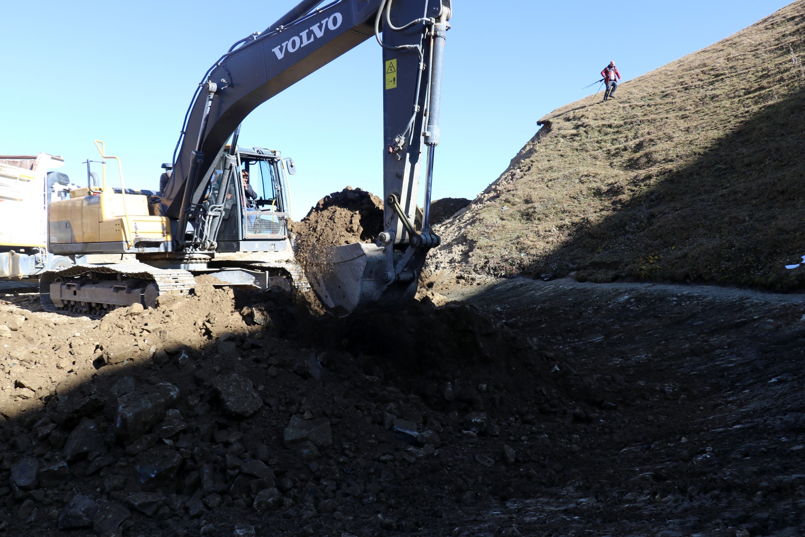 12 bin yıllık Buzul Göl olduğu iddia edilmişti; su birikintisi çıktı 16