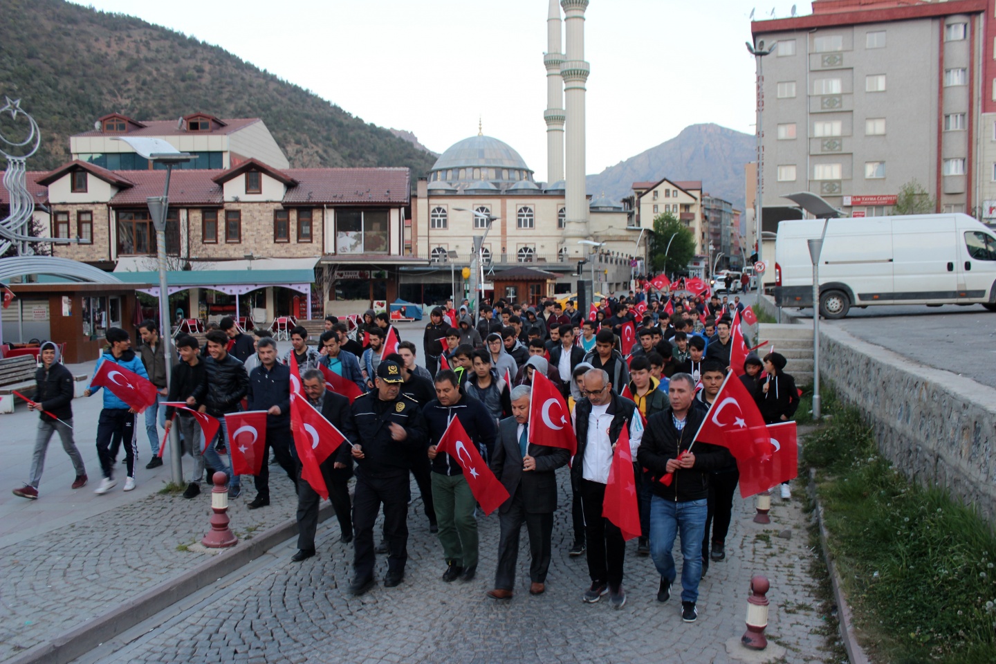 Gümüşhane’de 57. Alaya Vefa Yürüyüşü düzenlendi 11