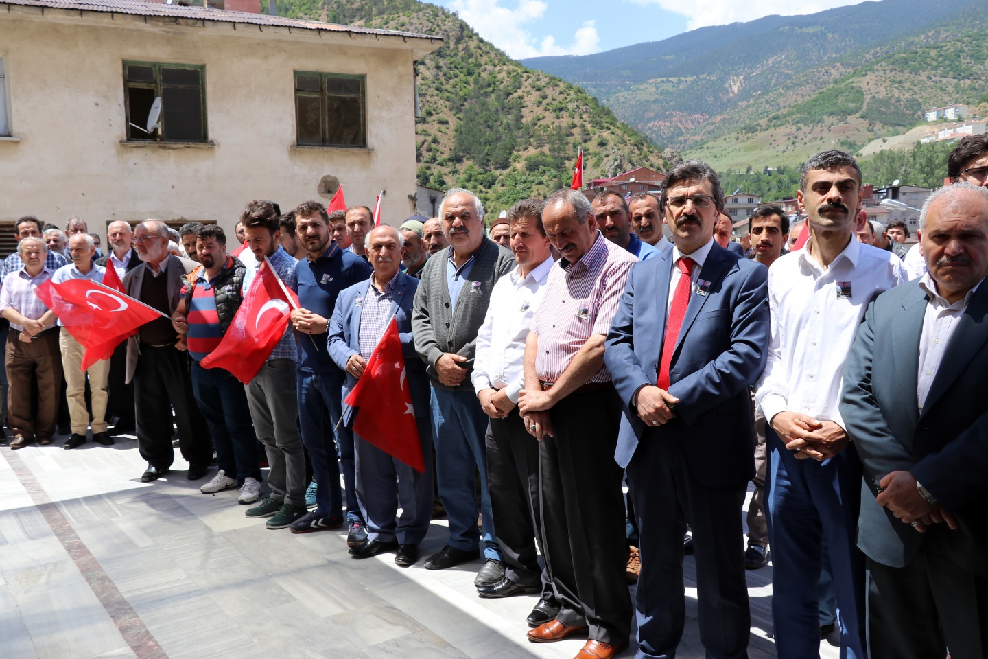 Tunceli’de kaçırılan öğretmenimizin sağ olduğu değerlendiriliyor 6