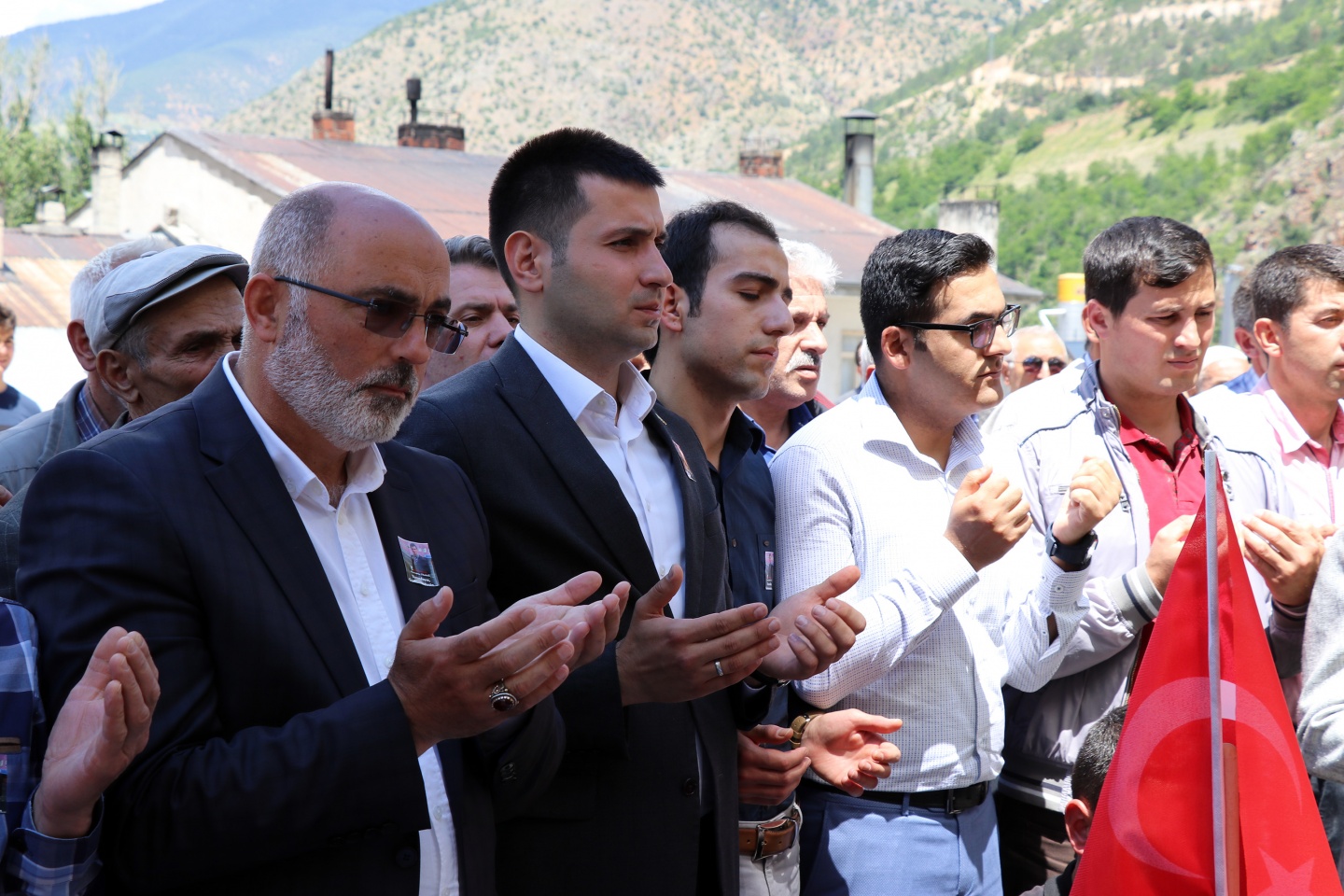 Tunceli’de kaçırılan öğretmenimizin sağ olduğu değerlendiriliyor 12