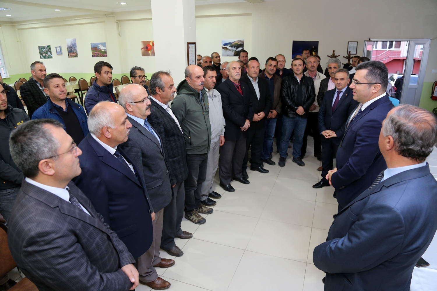 Vali Memiş, Özel İdare çalışanlarıyla vedalaştı 11