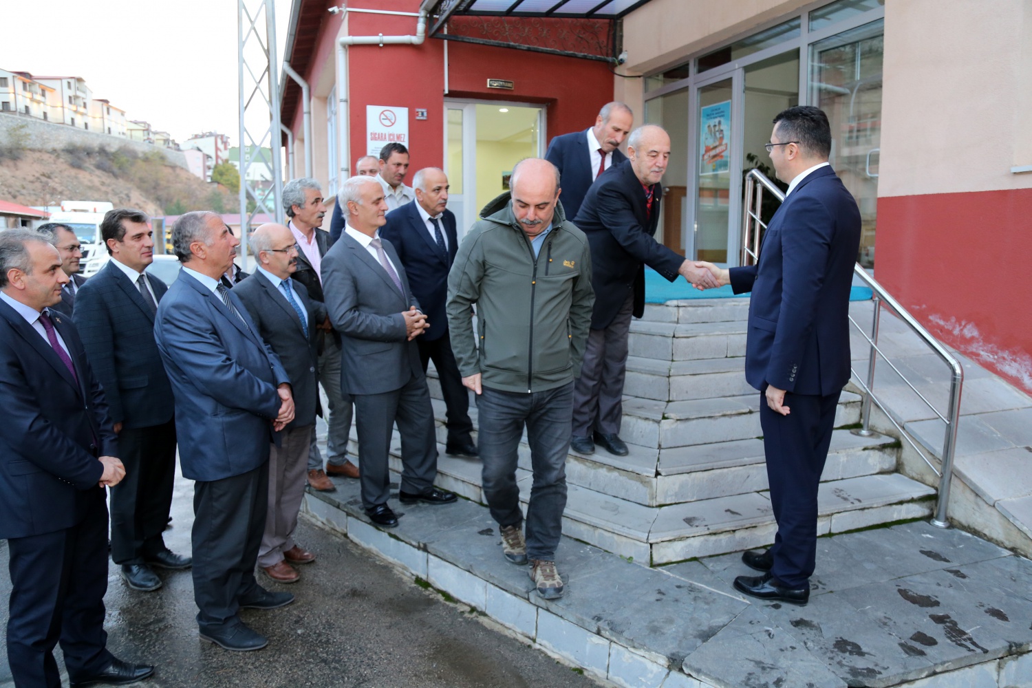 Vali Memiş, Özel İdare çalışanlarıyla vedalaştı 27