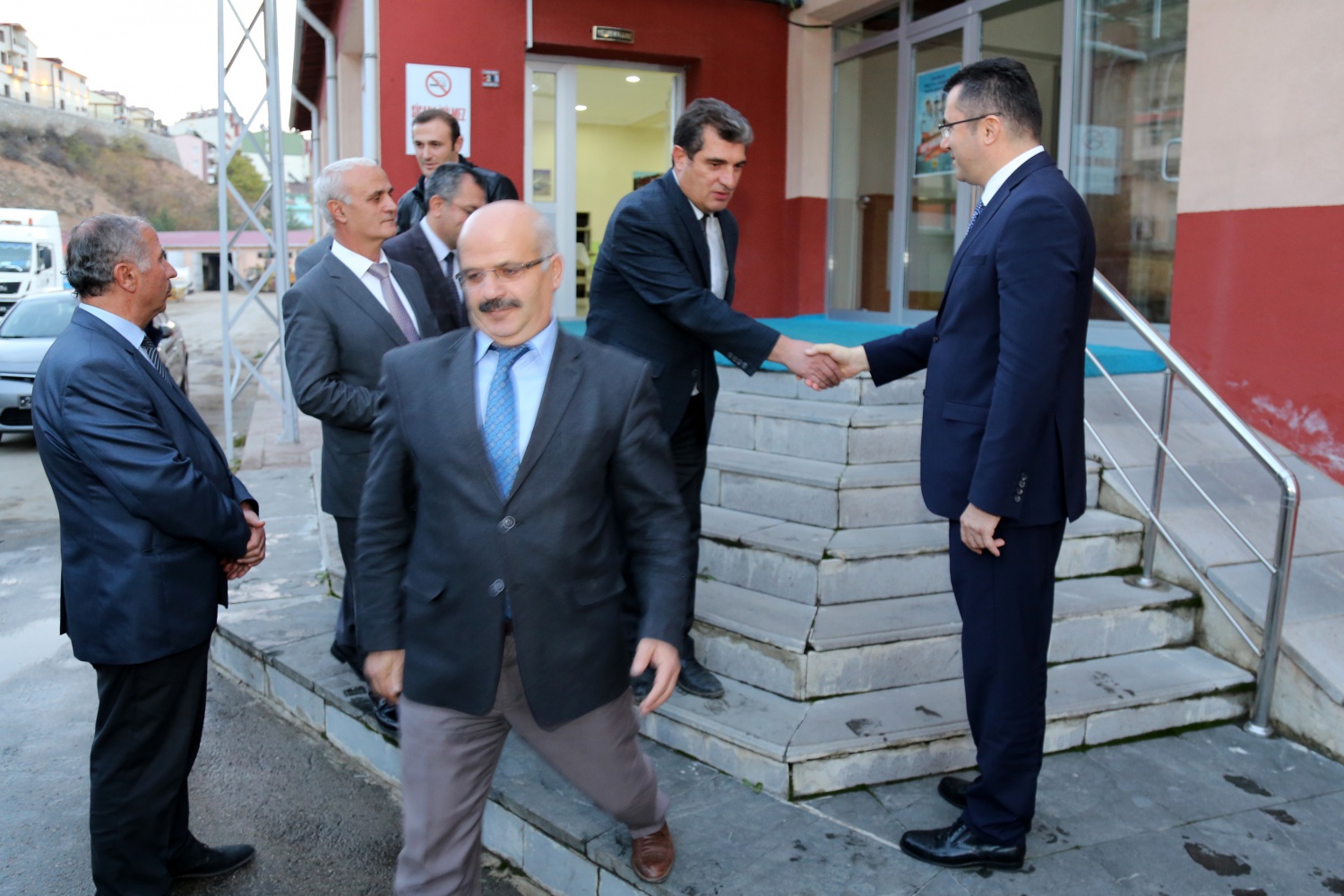 Vali Memiş, Özel İdare çalışanlarıyla vedalaştı 22