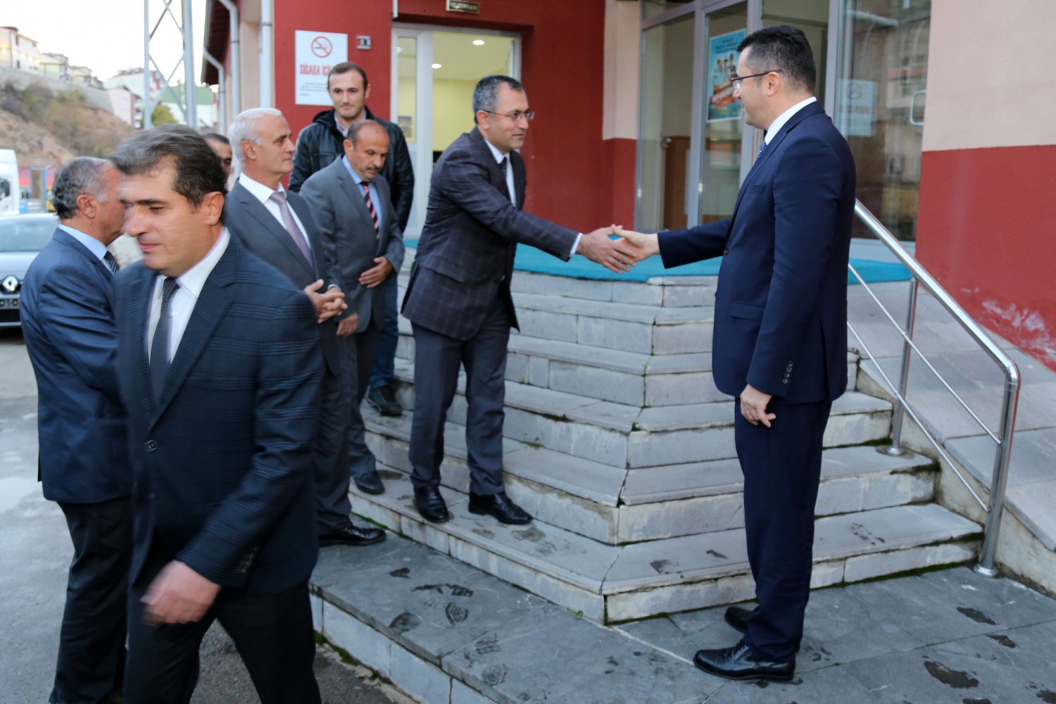 Vali Memiş, Özel İdare çalışanlarıyla vedalaştı 23