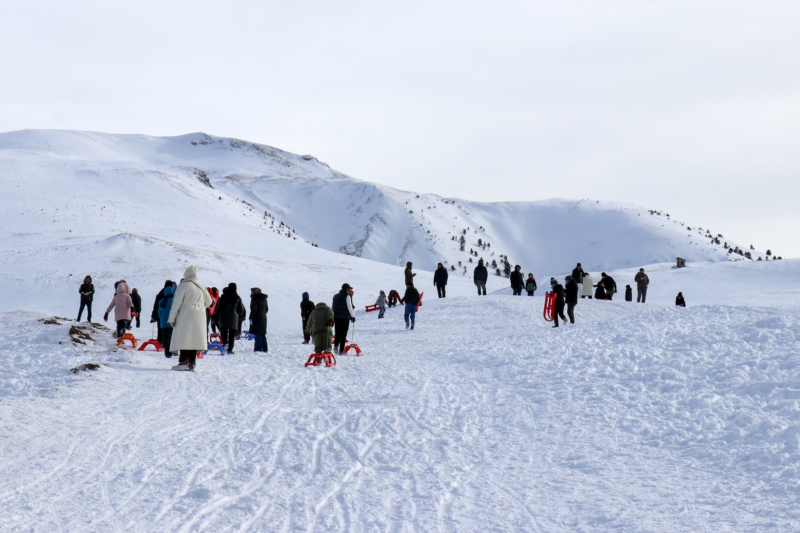 Zigana Kayak Merkezi yarıyıl tatilinde yoğun ilgi görüyor 6