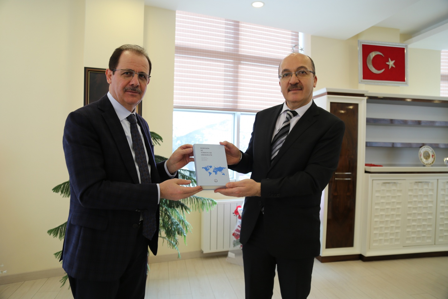 Gümüşhaneli Rektör’den Gümüşhane Rektörüne ziyaret 2