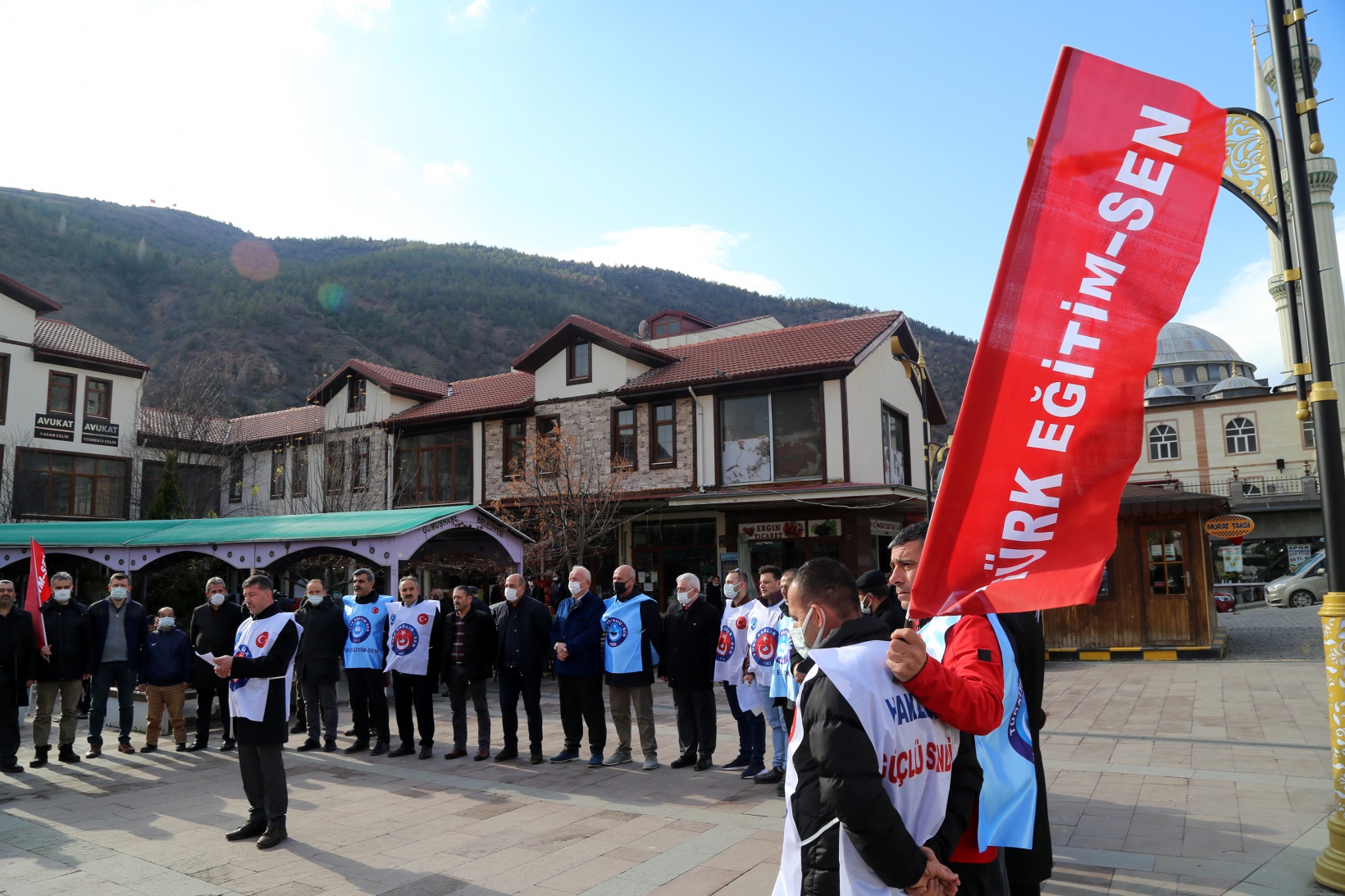 Kamu-Sen: Ek zam ve refah payı vazgeçilmezdir 9