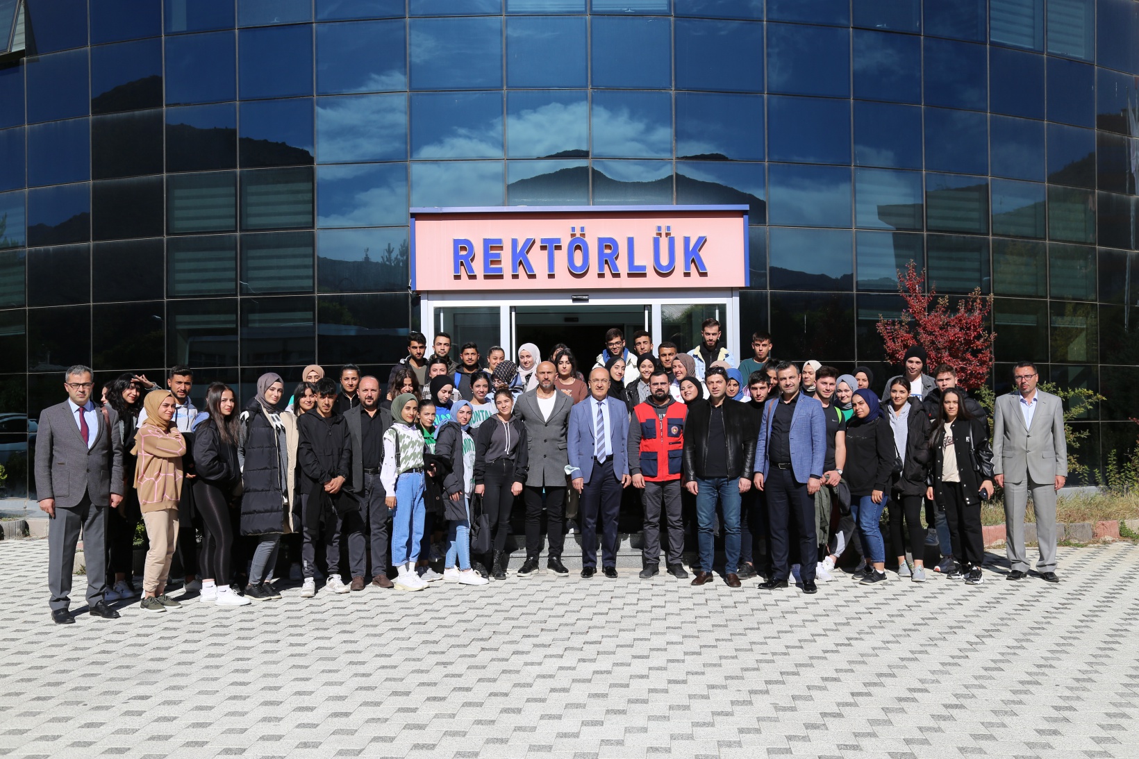 Şiran MYO öğrencilerinden Rektör Zeybek’e ziyaret 2