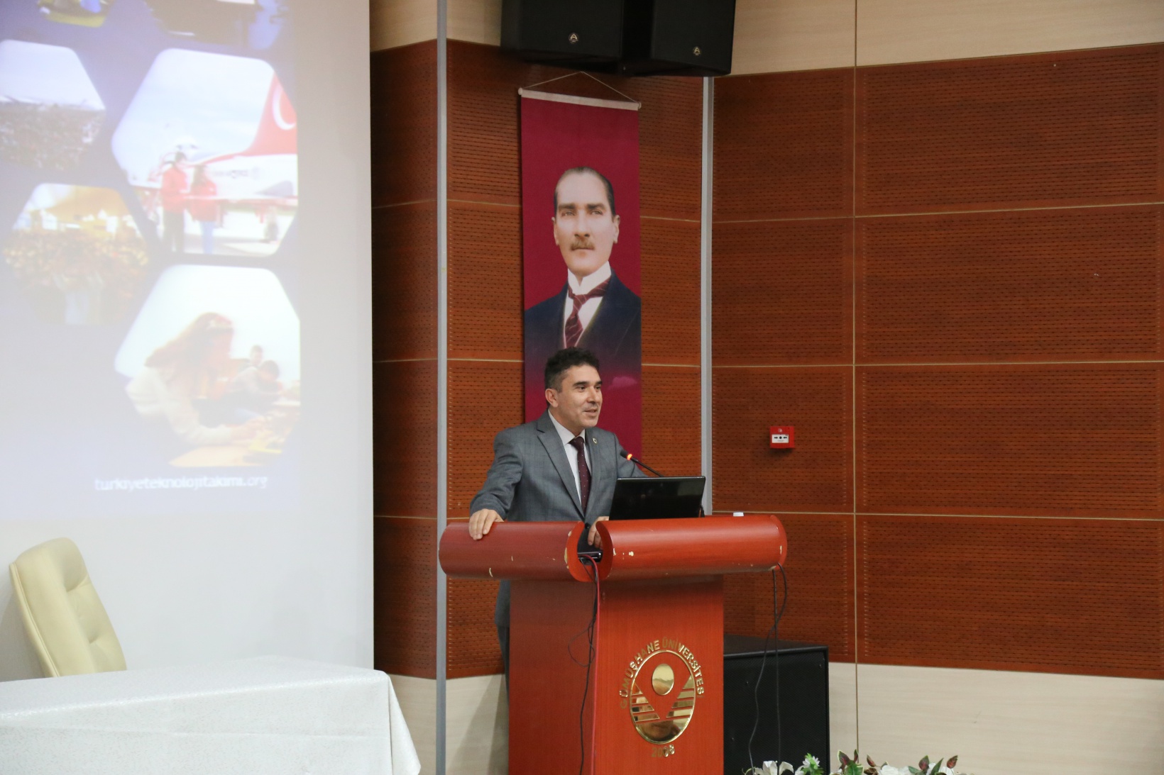 GÜ’de Özdemir Bayraktar Milli Teknoloji Burs Programı tanıtıldı 5