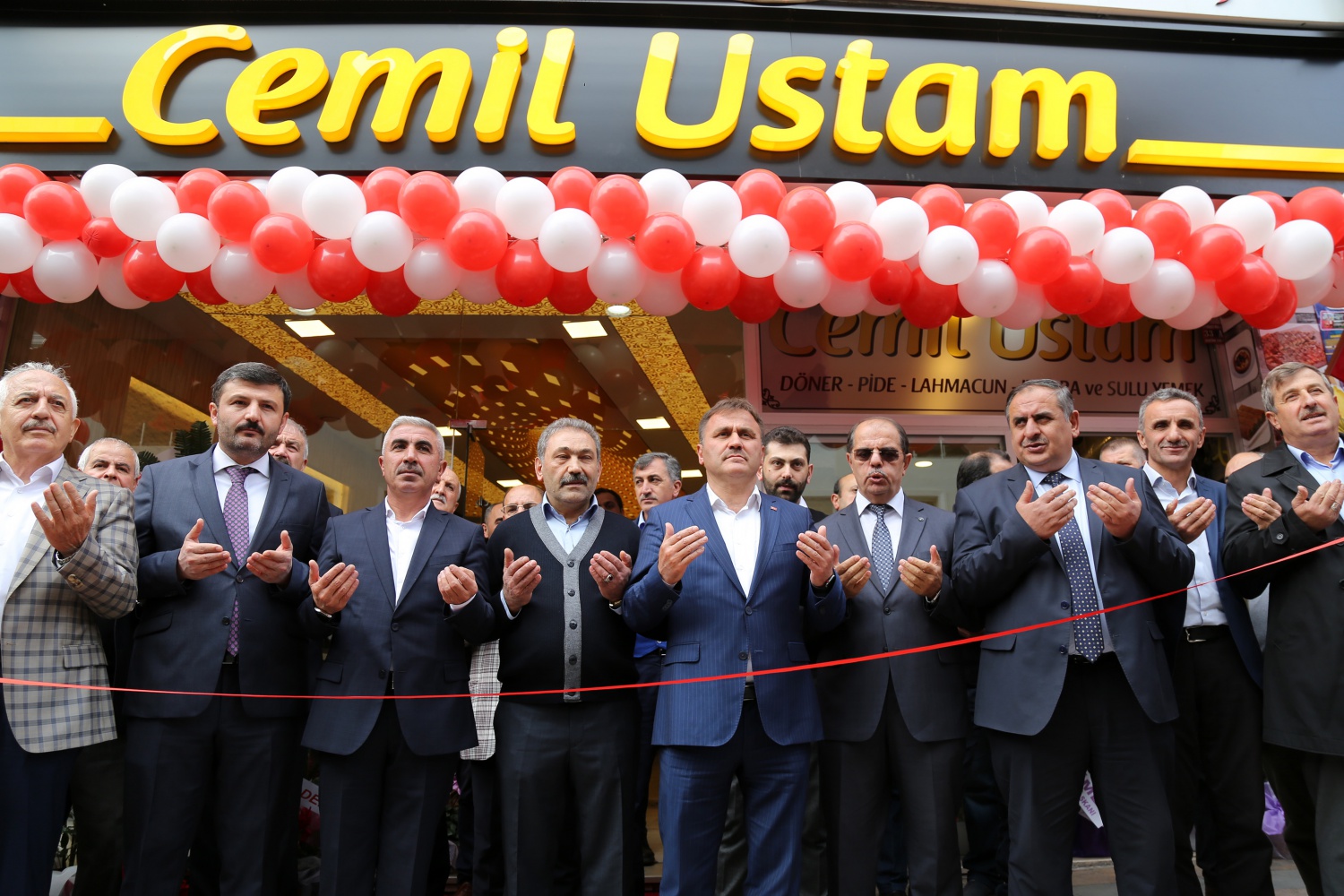 ‘Cemil Ustam’ açıldı 1