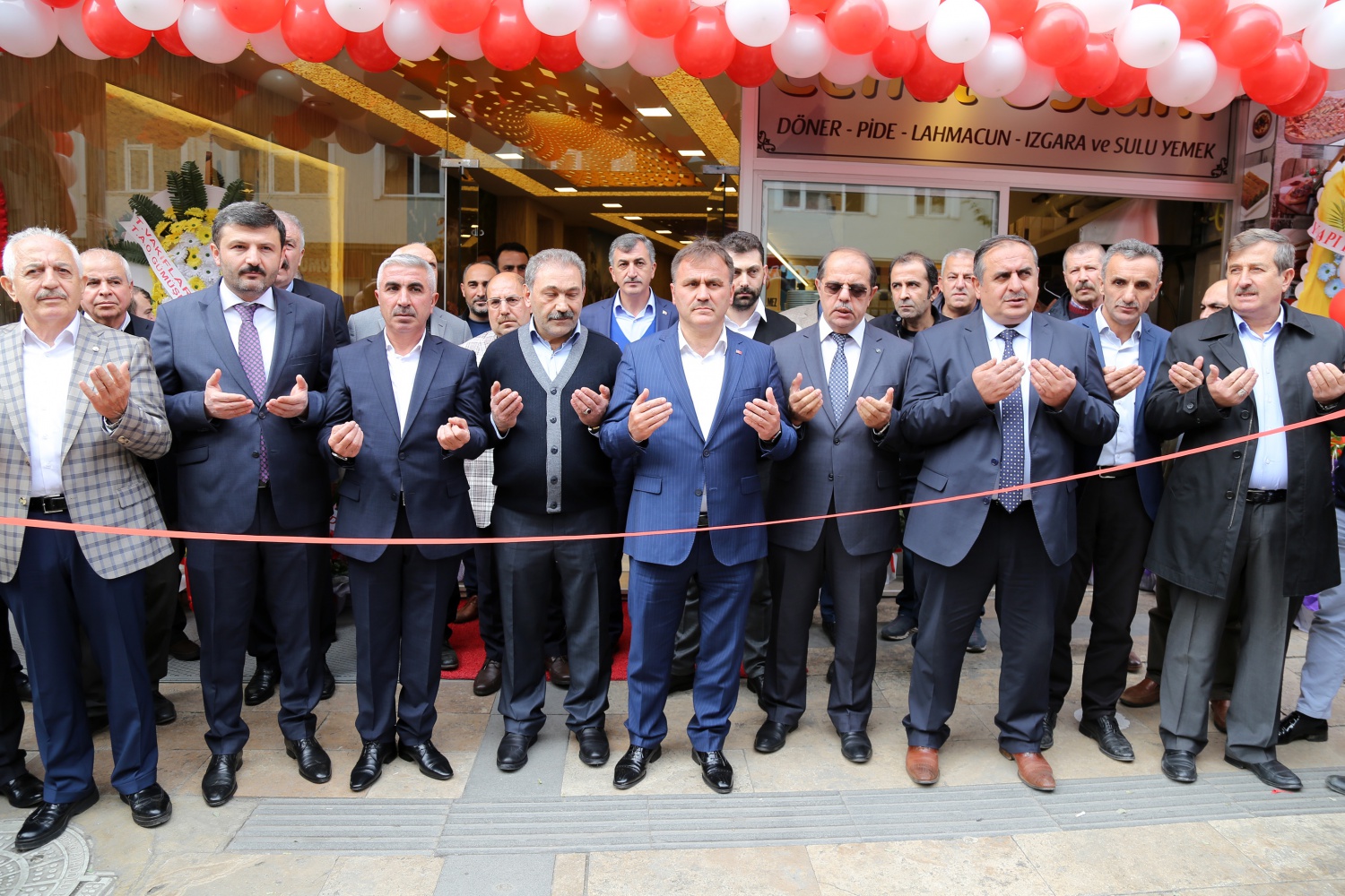 ‘Cemil Ustam’ açıldı 7