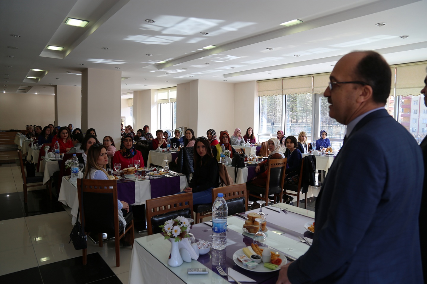 GÜ'de 8 Mart Dünya Kadınlar Günü Kutlandı 1