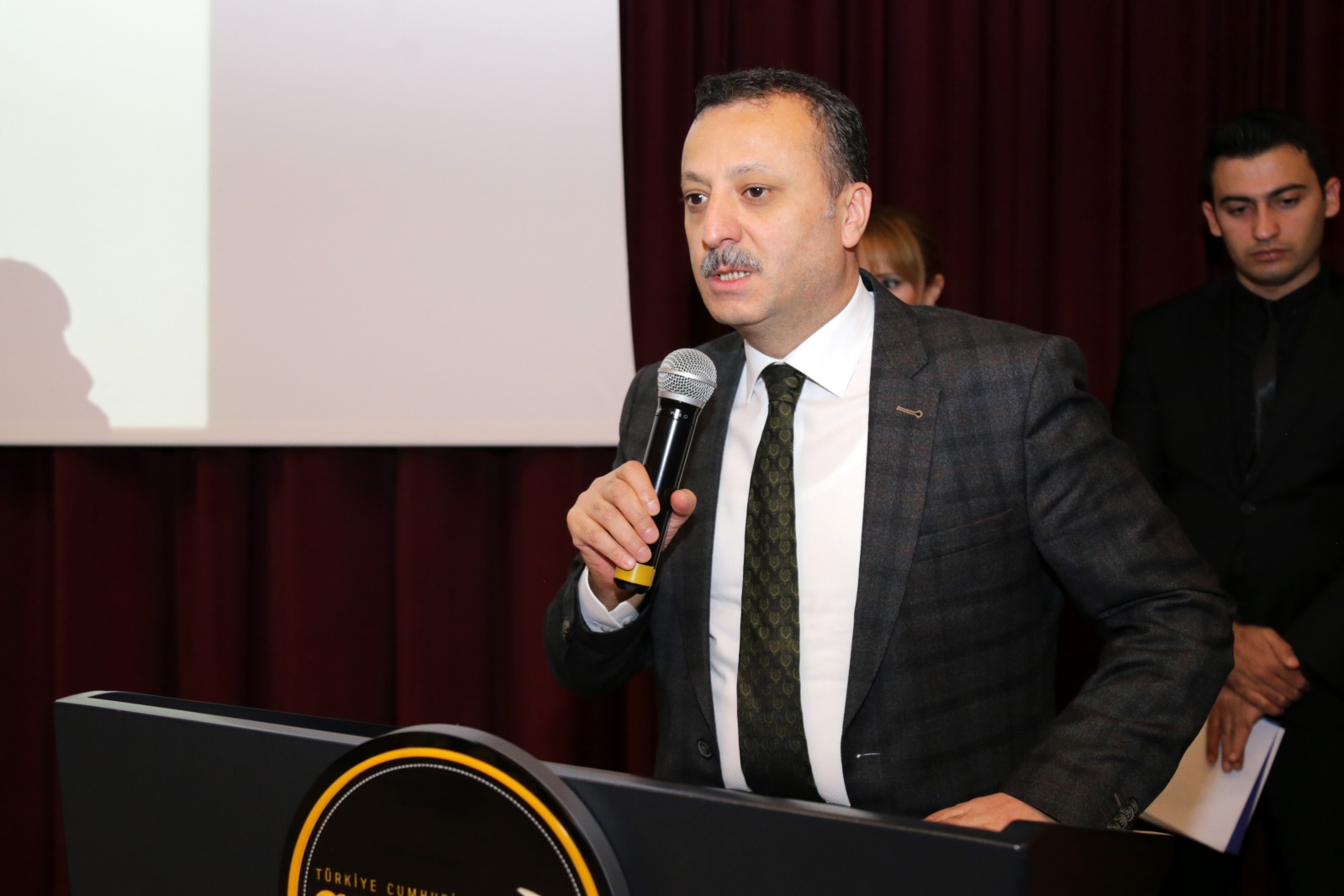 Gümüşhane’de Öğretmenler Günü kutlandı 16