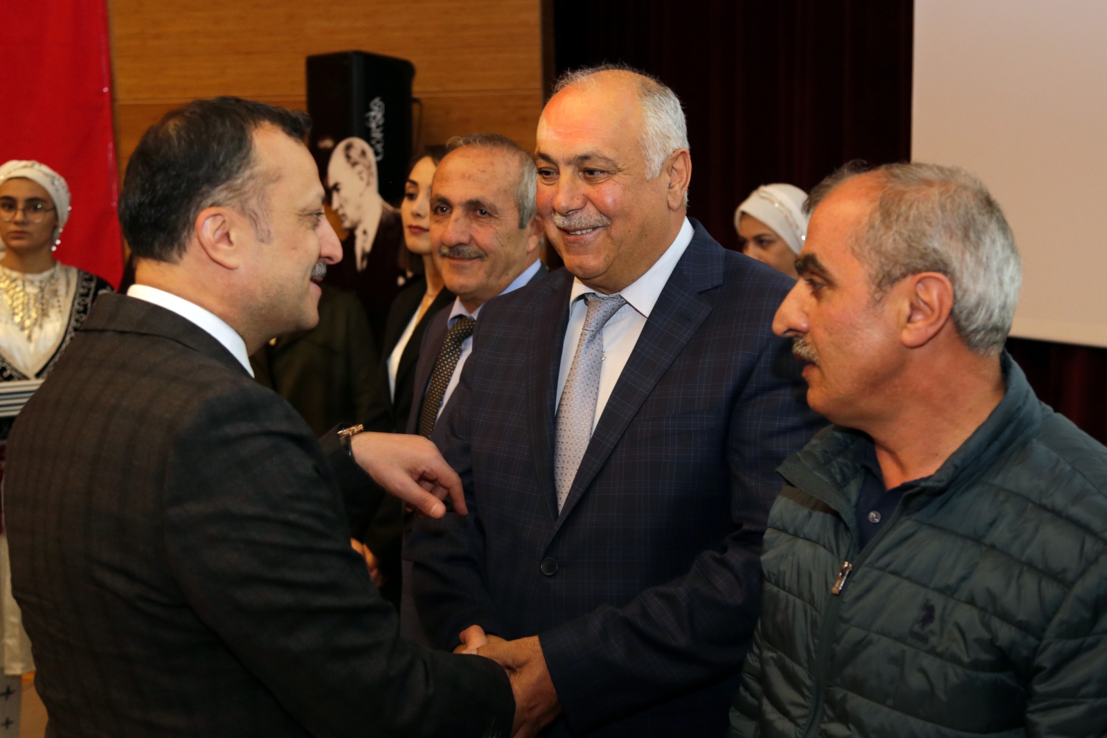 Gümüşhane’de Öğretmenler Günü kutlandı 7