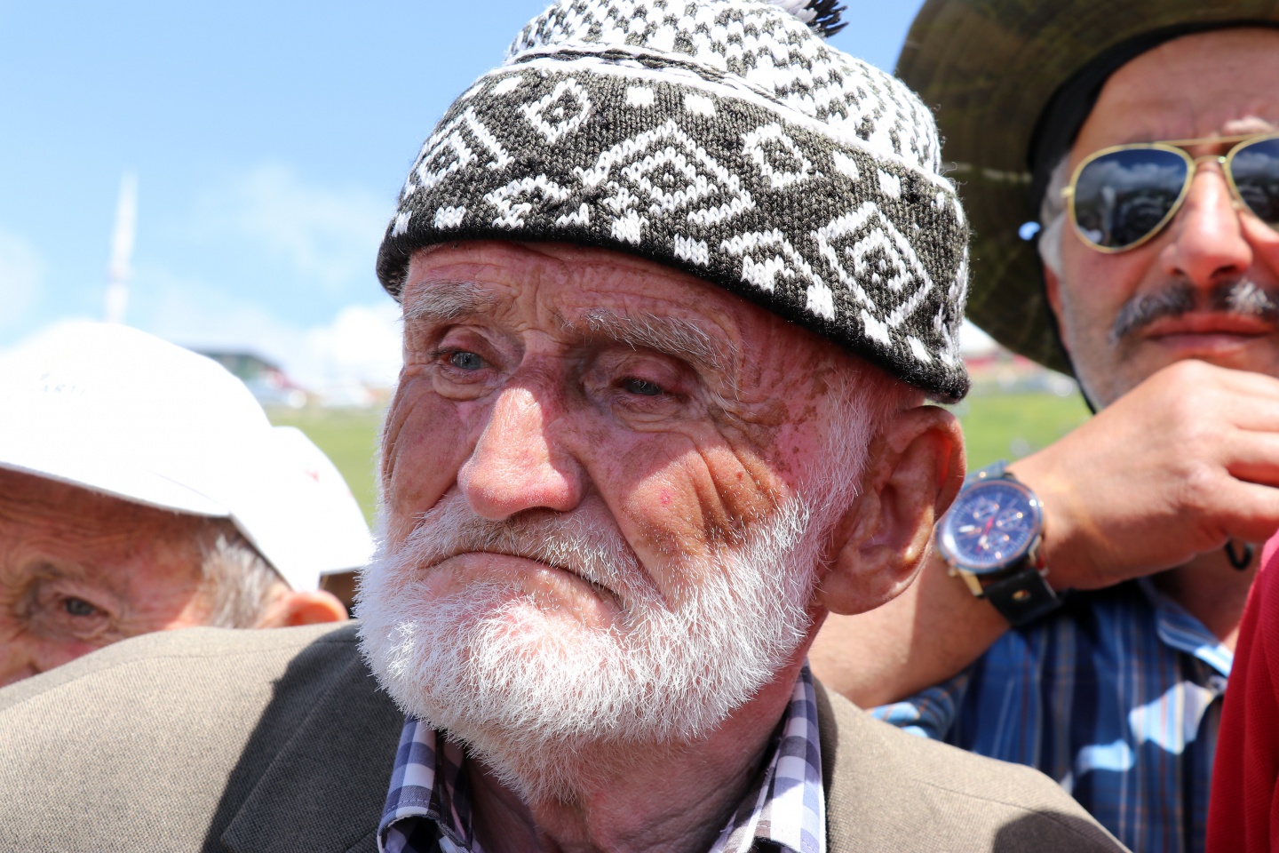 Bu caminin ne kubbesi ne çatısı var 20