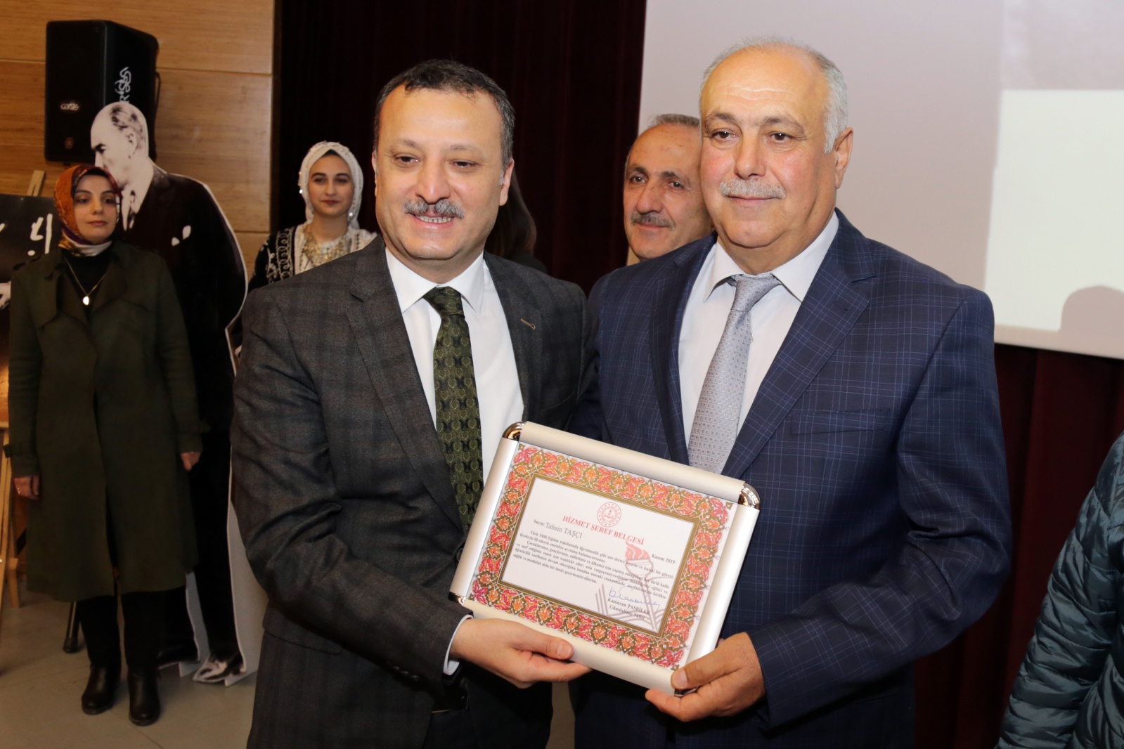 Gümüşhane’de Öğretmenler Günü kutlandı 37