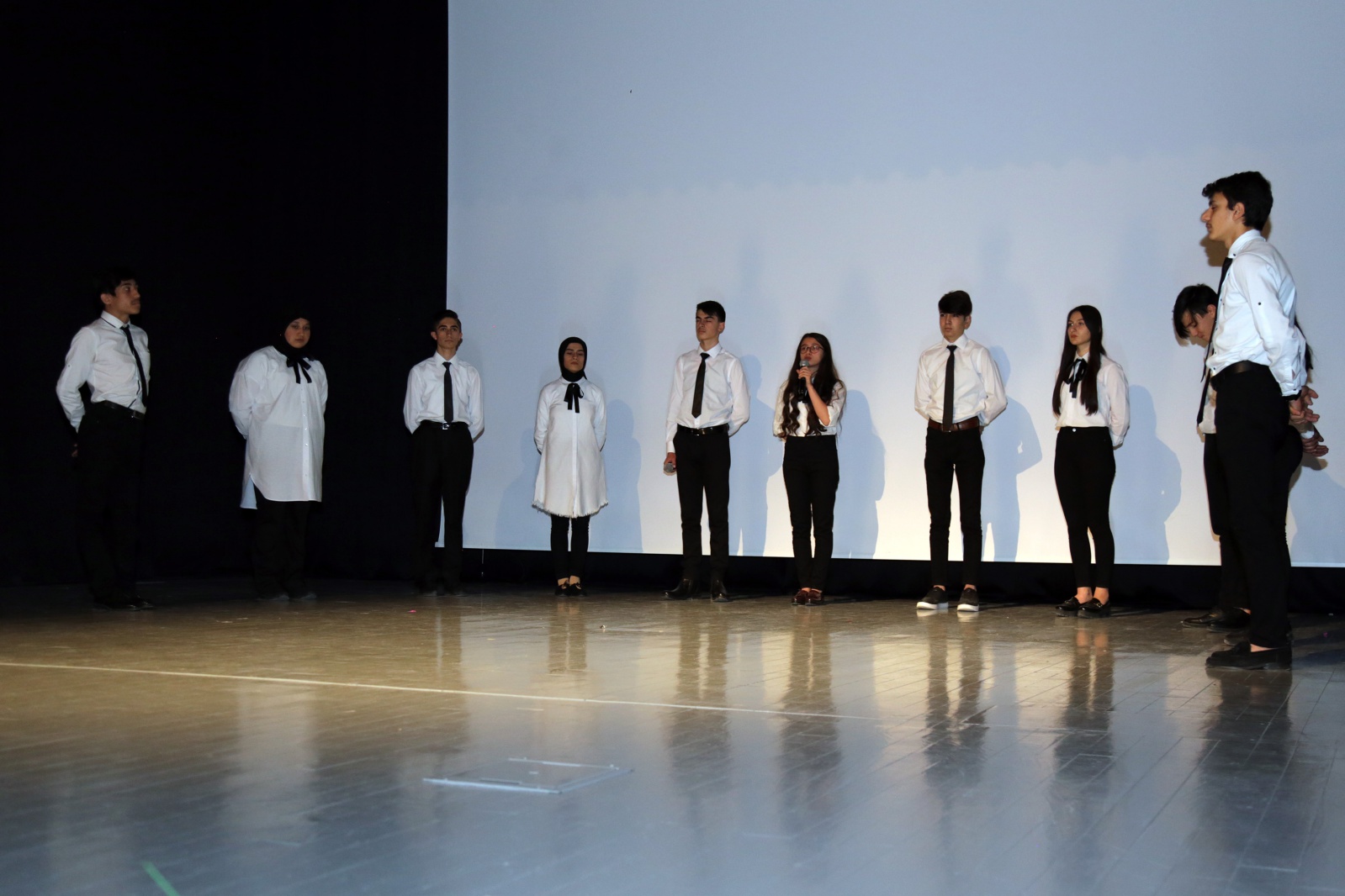 Gümüşhane’de Öğretmenler Günü kutlandı 25