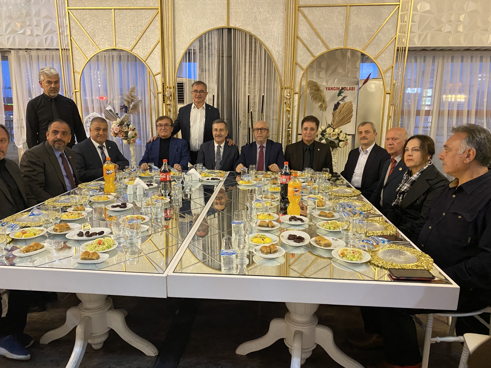 Eskişehir'deki iftarda buluştular 3