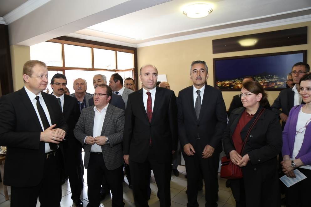 Zigana Mesleki ve Teknik Anadolu Lisesi’nden TÜBİTAK Bilim Fuarı 2